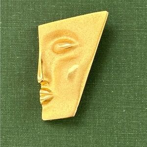 Vintage abstract face brooch GOLD tone 2.25” Tall